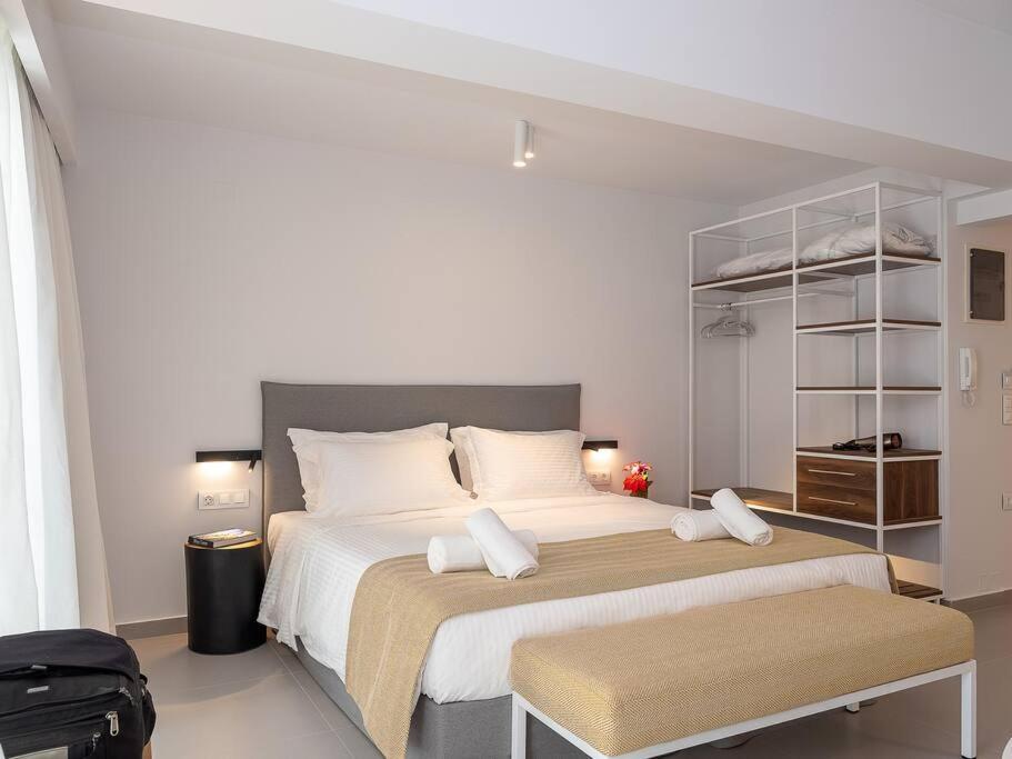 Electra Luxury At The Center Apartment *